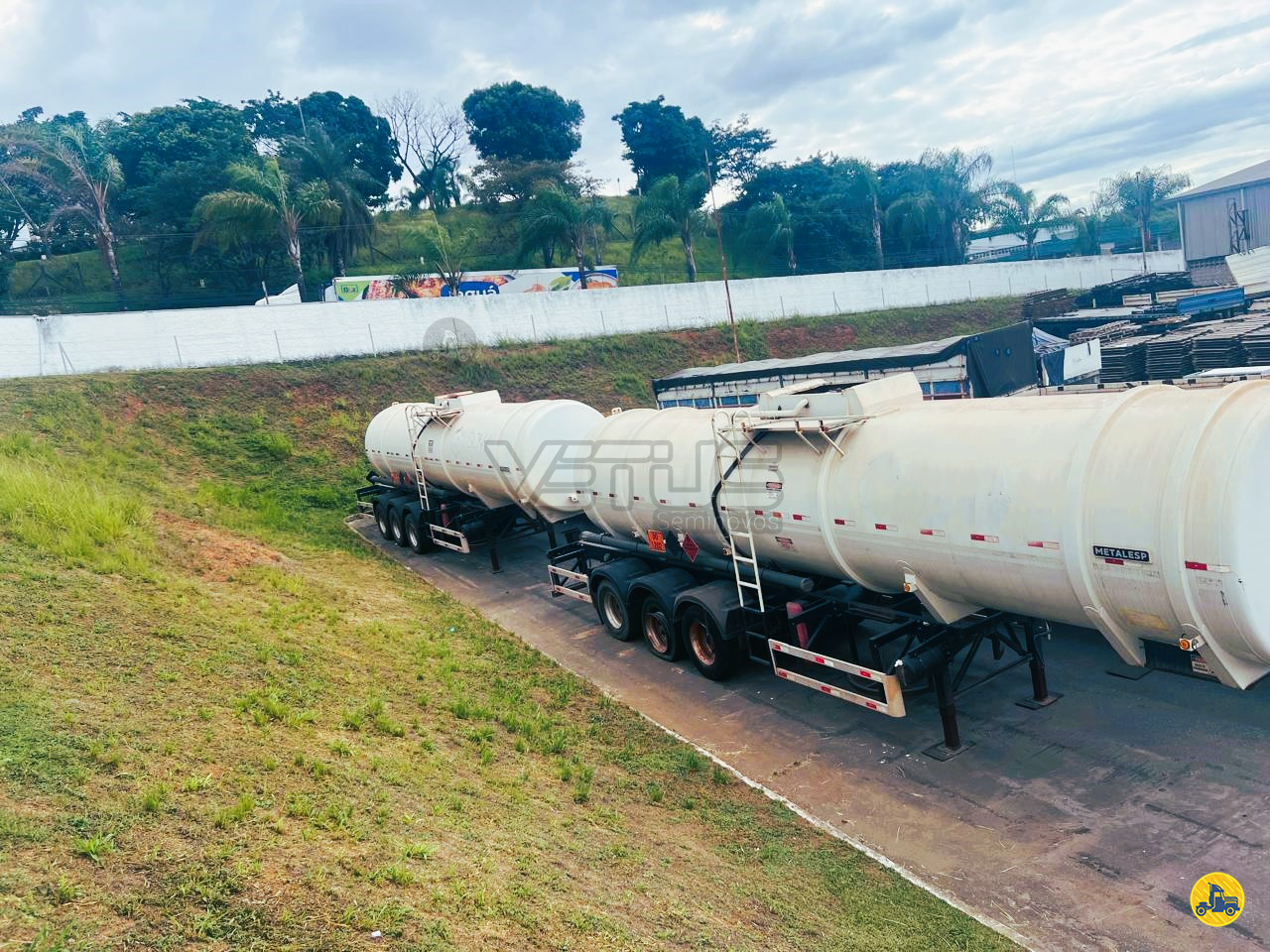 CARRETA SEMI-REBOQUE TANQUE AÇO Vetus Seminovos  BETIM MINAS GERAIS MG